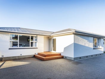 Freshly renovated – Cashmere High zoning