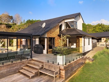 Blue Chip Location with Income