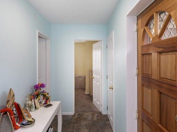 "Lovingly Kept, Perfectly Placed - Welcome Home!"