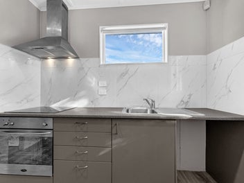 Corner Site Gem - Tidy, Freestanding & For Sale!