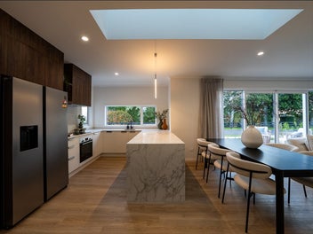SHOW HOME FOR SALE