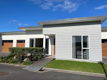Image 1 of 8