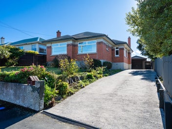 North Facing Backyard, 1950s Brick Home