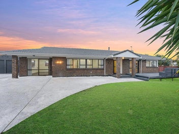 3 Beddie + Rumpus Room & Double Garage - Freehold!