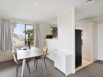 Cul-de-Sac Comfort with Room to Grow!