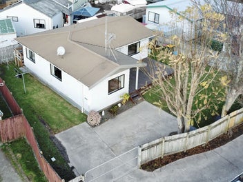 Ideal First Home or Smart Investment Opportunity!