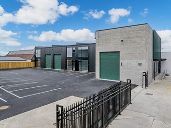 Image 1 of 15