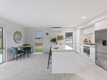Near new with Smart Features and All-Day Sun
