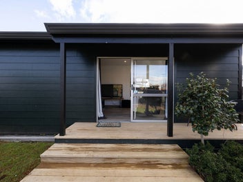 Fully Refurbished, Superbly Located