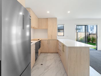 Spacious Family Living 54 Mohua Lane