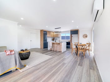 STEP INTO RENOVATED MODERN LIVING IN WATTLE DOWNS!