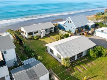 BEACHFRONT BLISS AT 171