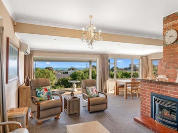 Great views and even better garaging!