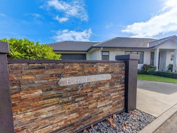 Modern, Stylish & Seriously for Sale!