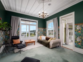Charm, Breathtaking Views – Vendors Ready to...