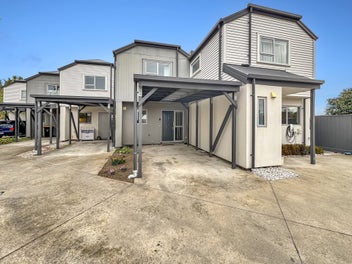 Image 1 of 20