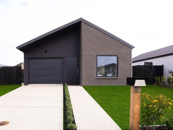 Why Wait to Build? Move In Now!