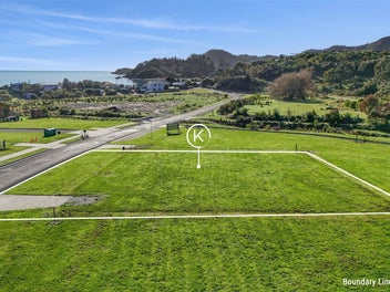Prime Coastal Section in Beautiful Ligar Bay