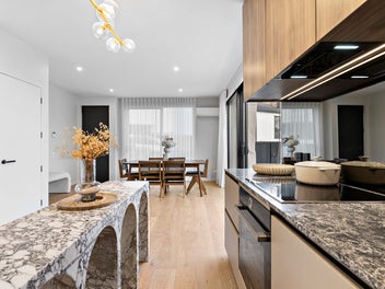 Stylish Freehold Townhouse in Remuera