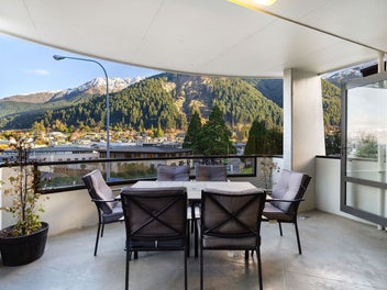 Heart of Queenstown.