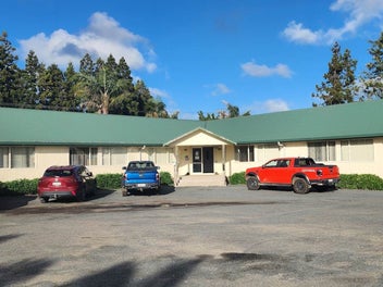 Image 1 of 18