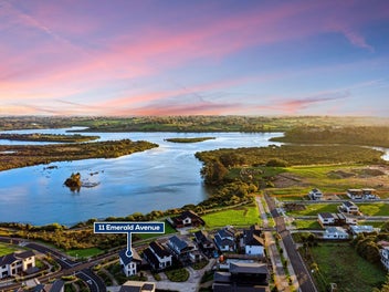 STONEWOOD CORNER SITE IN COASTAL KARAKA
