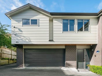 Modern Coastal Luxury – Space, Style & Flexibility