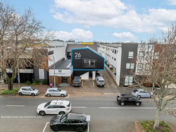 Image 1 of 8