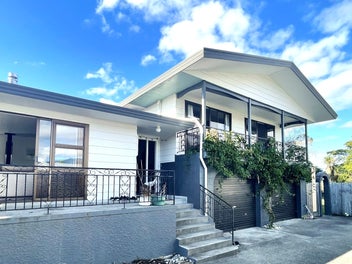 Image 1 of 10