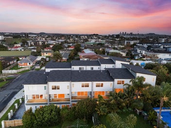 Brand New Townhouses – $140K Below CV!