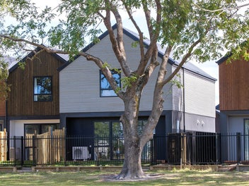 Ready To Move In-Park View-Carpark-Turn Key