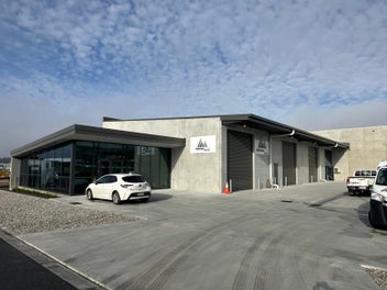 Image 1 of 22