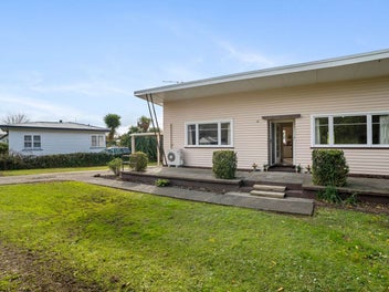 Incredible Value on Wainui Road!