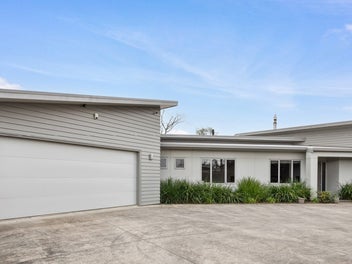 Image 1 of 20