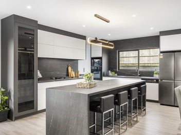 Living At Its Finest With Sea Views