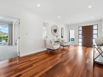 Cherished Home with Ventilated Cavity System