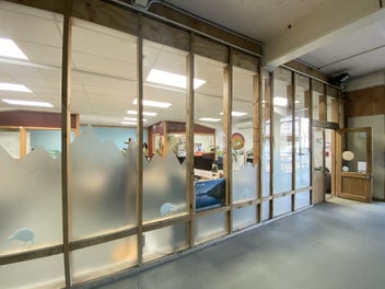 Image 1 of 7