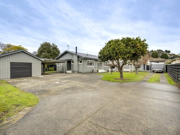 Monopoly move – three in one, prime location