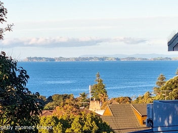 Rangi Zone: Two Homes, One Brilliant Address
