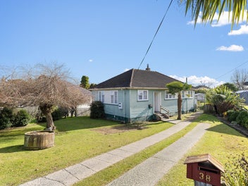 Deceased estate - must be sold!
