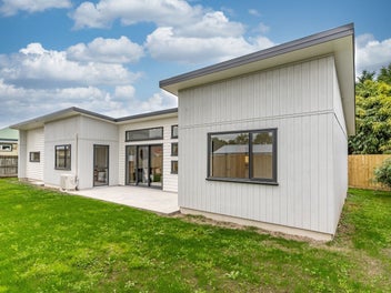 Modern Home at an Unbelievable Price
