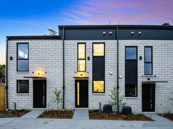 Step Into Luxury: Freehold Homes Available