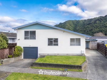 SPACIOUS, SOLID & FAMILY READY!