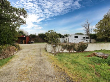 Perfect Base for Caravanners or Tiny-Home