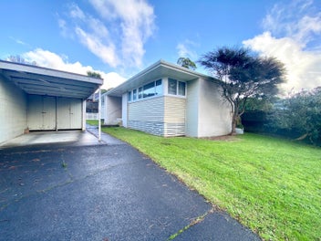 Image 1 of 6