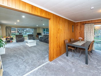 Waverley lifestyle - priced to sell at $735,000