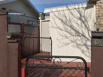 Downsize to 2 Bed + Unit