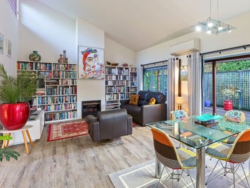 Executive Escape | Coastal Location