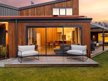 Architectural sanctuary in the heart of Arrowtown