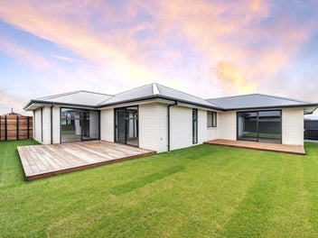 Modern Elegance in Rosemerryn